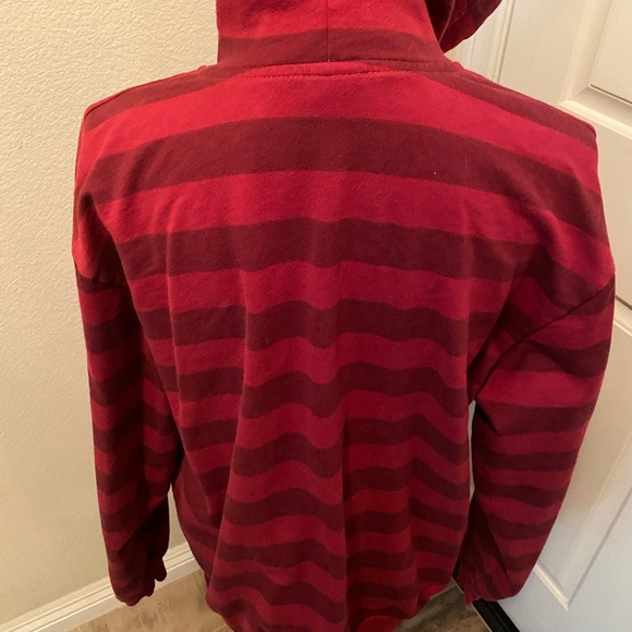 Zipper Ftont Sweatshirt - Picture 4 of 8